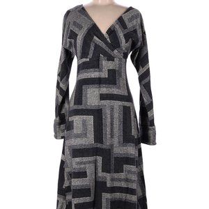 DVF Diane von Furstenberg grey, black geo dress, size 8